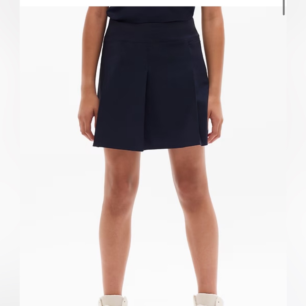 Athleta Girl Pleated School Days Skort Navy Size 6 NWT